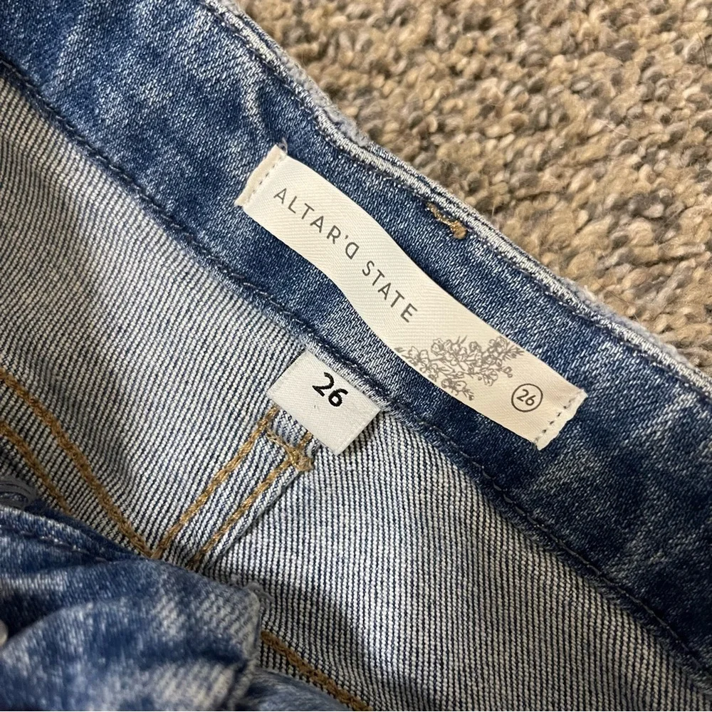 Altar’d State Olivia Cropped Flare Jeans - Picture 2 of 3